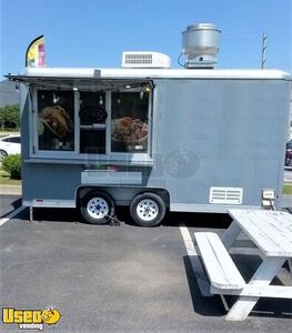 2007 Mobile Kitchen Food Trailer/Very Clean Mobile Kitchen