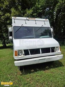 2001 Chevrolet All-Purpose Food Truck with Fire Suppression System