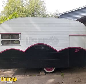 Very Cute Vintage 1955 Trotwood Cub 8' x 13' Retro Concession Vending Trailer