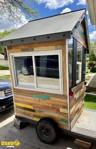 CUTE 2016 7' x  8' Sno Shack Cotton Candy / Shaved Ice Concession Trailer