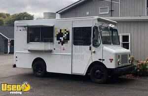 Fully-Loaded 2003 Workhorse P42 Diesel 20' Step Van Kitchen Food Truck