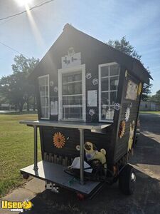 Charming - 2000 Beverage and Coffee Concession Trailer Mobile Vending Unit