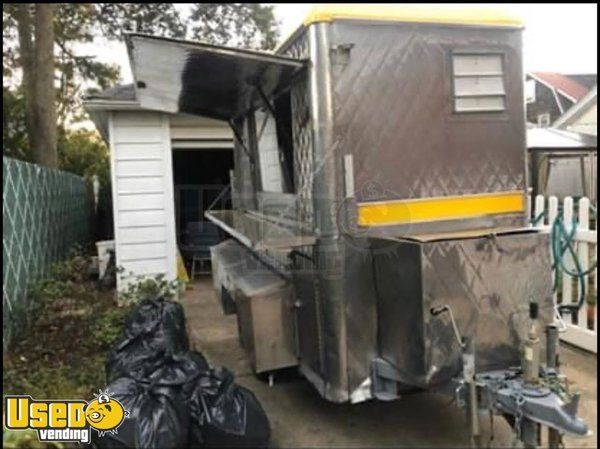 Very Neat 2017 Compact Mobile Food Vending Concession Trailer