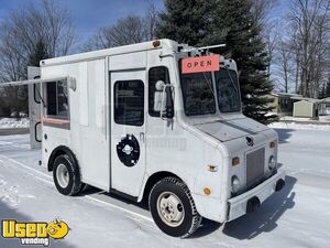 Cute and Compact 5' x 10' GMC Coffee & Beverage Truck