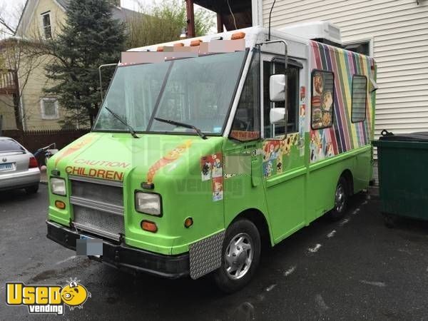 GMC P30 Stepvan Food Concession Truck