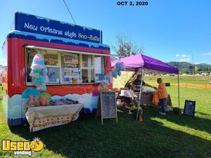 2007 Fibrecore 7' x 10' Snowball Concession Trailer / Shaved Ice Trailer