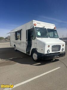 2010 Freightlinerr MT45 All-Purpose Food Truck Mobile Food Unit