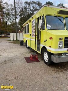 Newly Inspected Chevrolet Step Van Food Truck / Lightly Used Mobile Kitchen