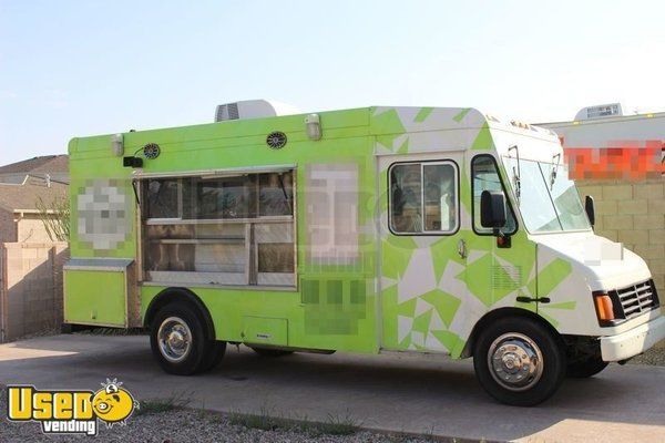 Chevy P30 Loaded Mobile Kitchen Food Truck