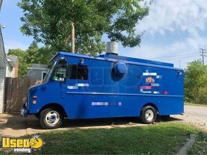 GMC P30 Step Van Food Truck / Used Mobile Kitchen Condition