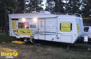 2005 - 23' Soft Serve Ice Cream Trailer with Living Quarters