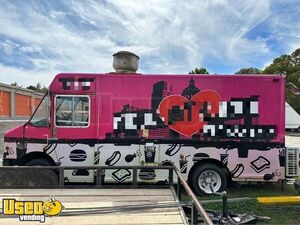 Ready to Go - Freightliner MT45 All-Purpose Street Food Truck