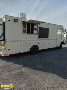 Turnkey - 25.4' Chevrolet Grumman Olson Food Truck | Mobile Food Unit
