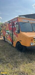 2008 Workhorse All-Purpose Food Truck with Pro-Fire Suppression