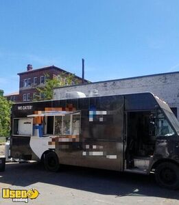 Chevrolet Commercial Step Van Food Vending Truck / Used Kitchen on Wheels