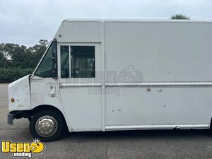 2008 Workhorse W42  22' StepVan Beverage / Drink / Coffee Truck