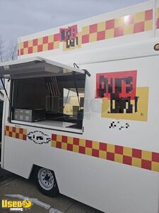 Used 2015 Food Kitchen Concession Trailer Mobile Food Unit