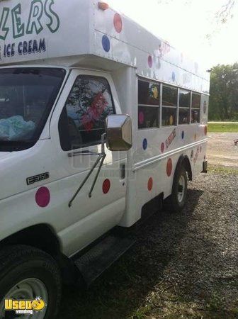 1992 - 19.5' Ice Cream Truck