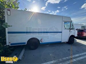 Versatile - Freightliner All-Purpose Food Truck DIY Mobile Food Unit
