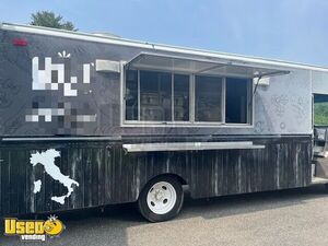 2004 - 26'Workhorse P42 All-Purpose Food Truck with Pro Fire System