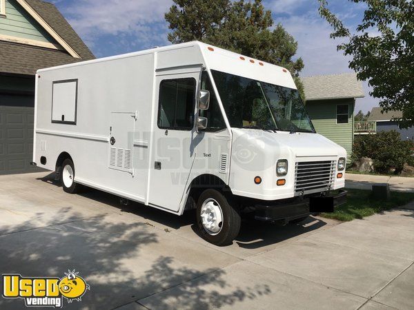 Freightliner Food Truck