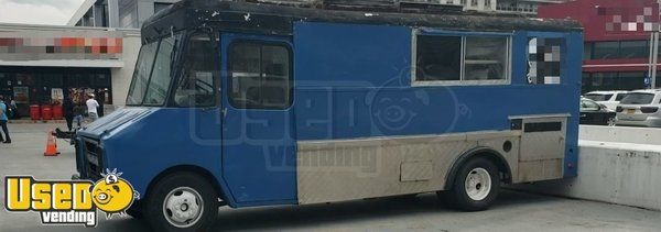 Chevy P30 Used Food Truck Mobile Kitchen