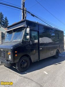 L&I Approved - Chevrolet P30 All-Purpose Food Truck | Mobile Food Unit