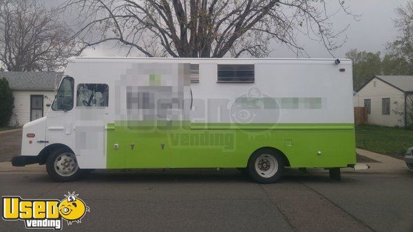 Mobile Kitchen Food Truck