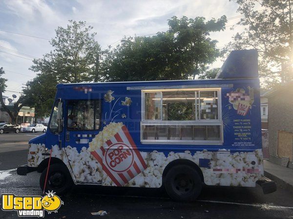 2002 20' Chevy Workhorse Multi-Purpose Popcorn Food Truck