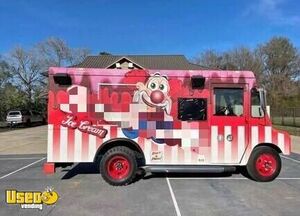 Vintage - 1968 International Ice Cream Truck Mobile Concession Unit