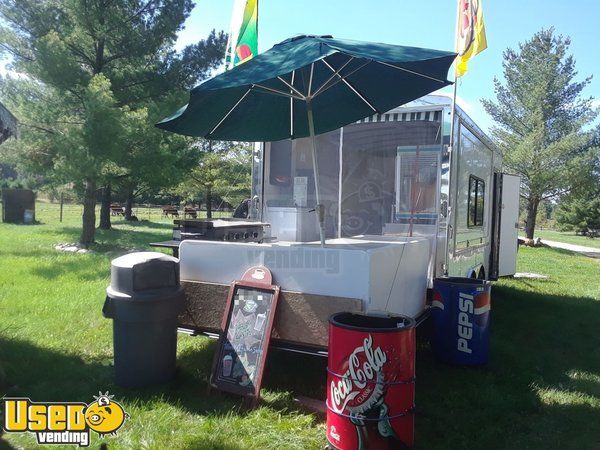 2016 - 8.5' x 16' Food Concession Trailer