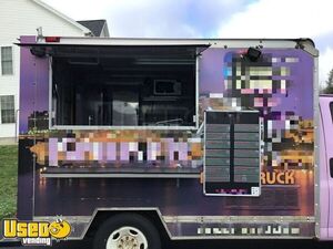 2005 - 19' GMC Savana Barbecue Food Truck / Catering Truck