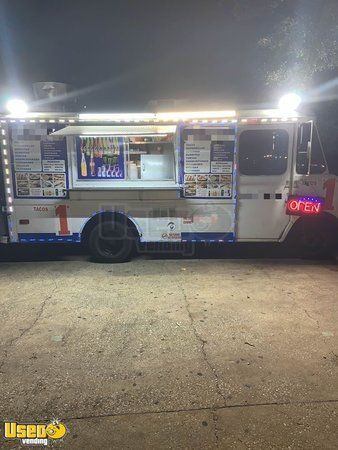 Clean & Spacious Step Van Food Truck/Kitchen on Wheels with Commercial Equipment