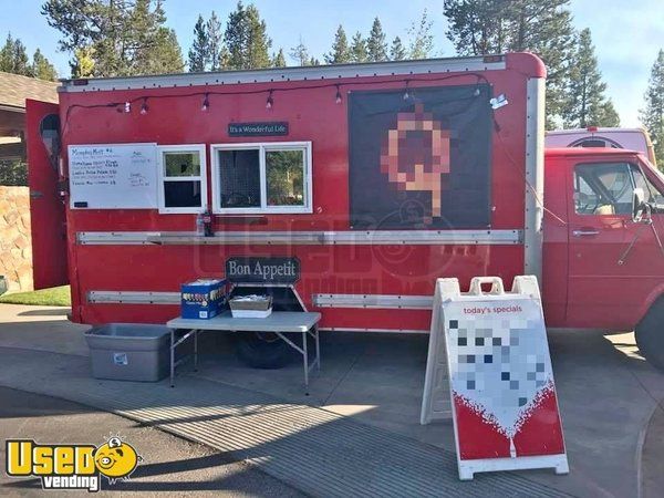 Multi-Purpose GMC Food Truck / Used Kitchen on Wheels Working Condition