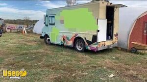 2005 Chevy Workhorse 18' Step Van Kitchen Food Truck