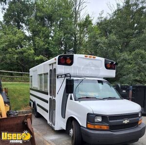 2003 Chevrolet Express 3500 Step Van Kitchen Food Truck