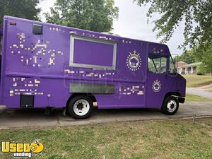 2006 International All-Purpose Food Truck Mobile Food Unit w/ Pro Fire System + NSF Equipment