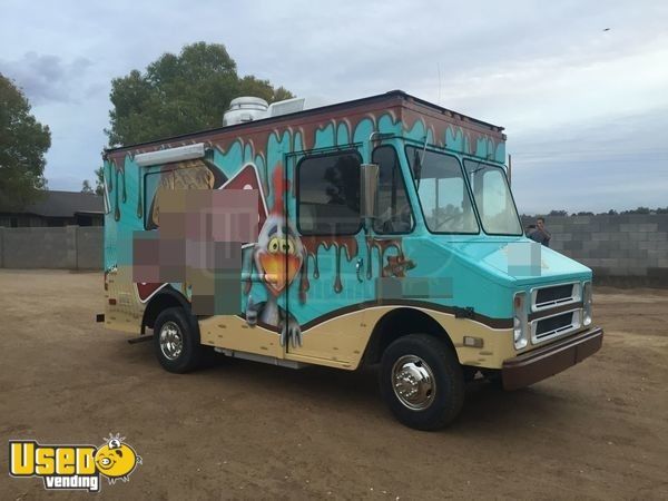 Chevy P30 Food Truck