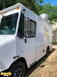 2004 Freightliner Kitchen Food Truck with Pro-Fire System