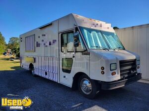 2001 GMC Workhorse 26' Diesel Ice Cream Truck / Mobile Ice Cream Parlor