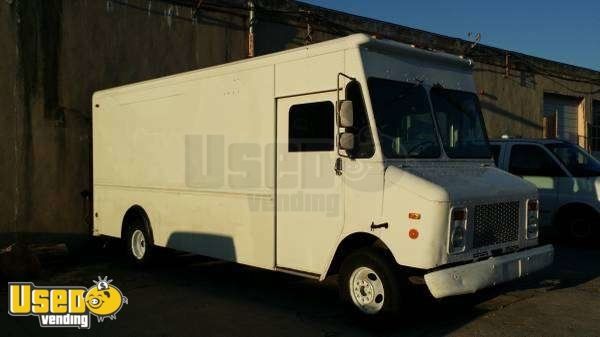 16' Chevy Food Truck