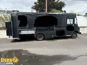 20' GMC Grumman Olson Pizza Food Truck Mobile Food Unit