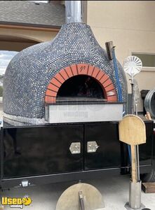 2021 11' Pizza Trailer w/ Mugnaini Wood-Fired Brick Oven