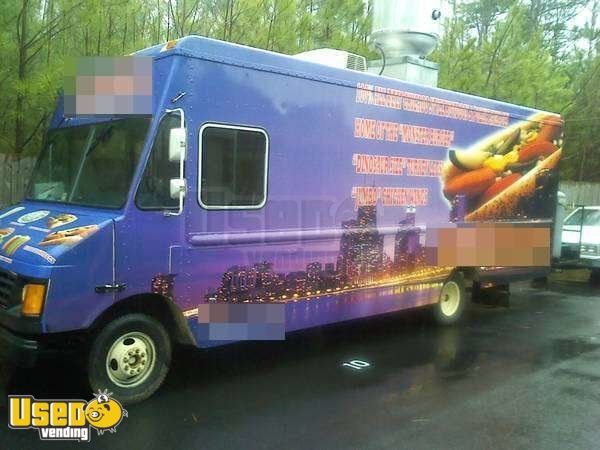 30' Used Food Truck