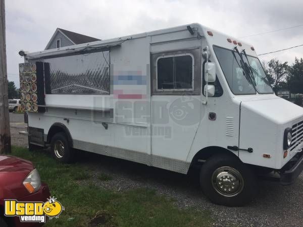 Great Running Diesel Ford Step Van Kitchen Food Truck / Mobile Food Unit