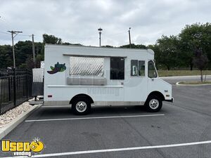 GREAT STARTER UNIT - 18.2' Chevrolet P20 Food Truck Full Mobile Kitchen