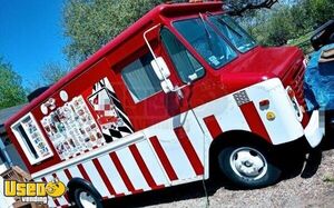 LOW MILES Chevy P30 Kurbmaster Ice Cream / Food Truck with 2020 Kitchen