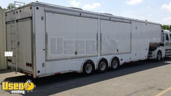 (1) - 2007 - 36' Wildside Retail Vending Trailer