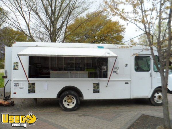 Chevy P32 Food Truck