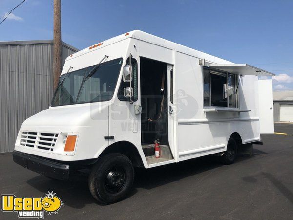 Chevy P30 Food Truck Mobile Kitchen 2017 Kitchen Build Out